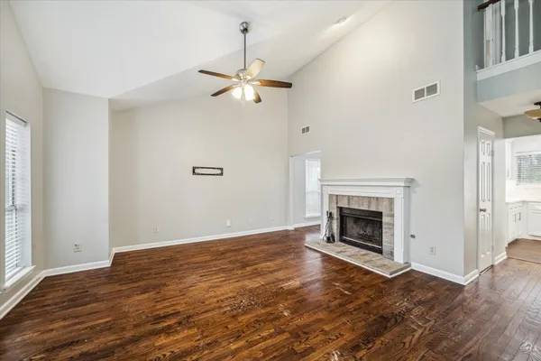 $2,000 | 3315 Kings Mountain Drive, Kingwood, TX 77345