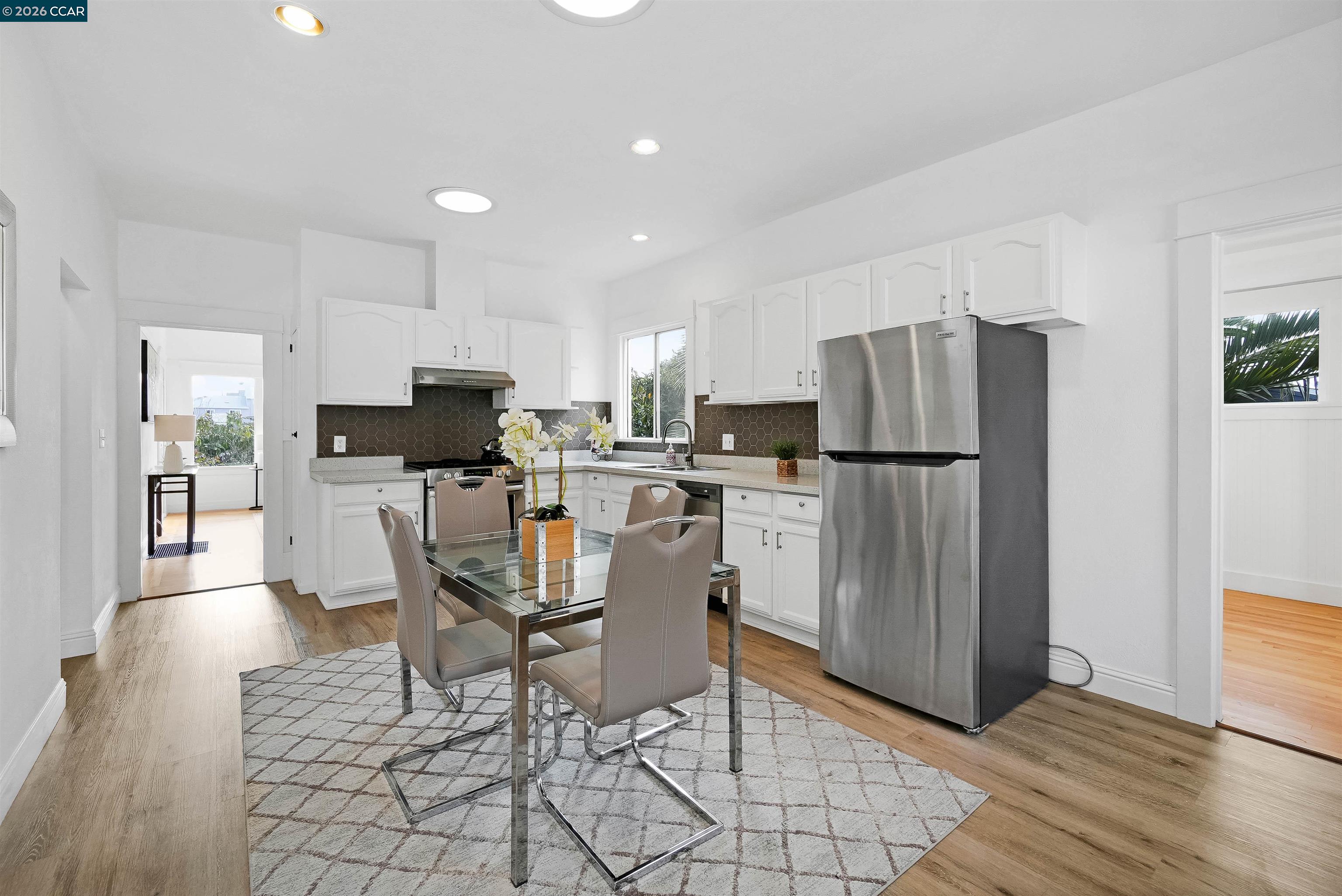 2011 Rosedale Avenue Oakland, CA 94601 - Photo 12 of 37