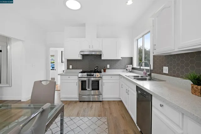 $759,000 | 2011 Rosedale Avenue, Oakland, CA 94601