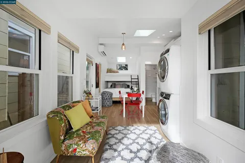 $759,000 | 2011 Rosedale Avenue, Oakland, CA 94601