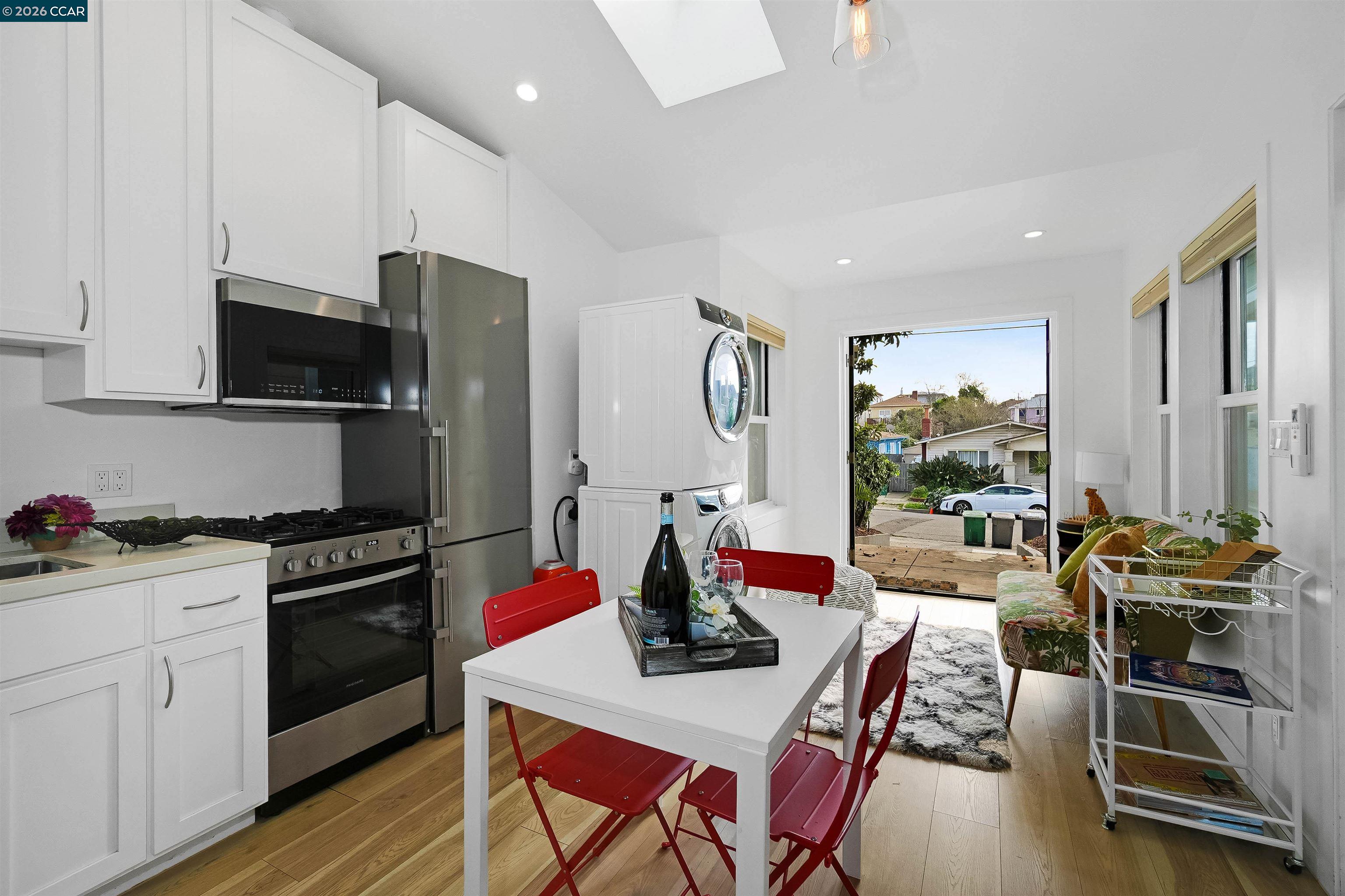 2011 Rosedale Avenue Oakland, CA 94601 - Photo 30 of 37