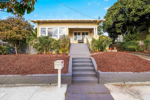 $759,000 | 2011 Rosedale Avenue, Oakland, CA 94601