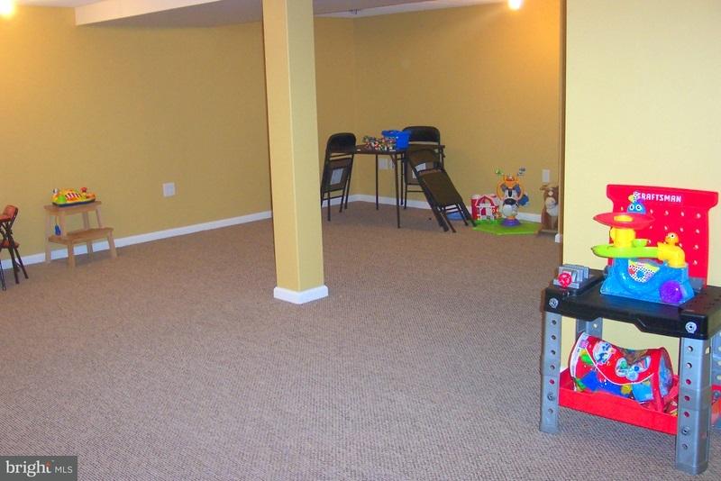 889 Hornig Road Lancaster, PA 17601 - Photo 11 of 15 Gallery Image 11