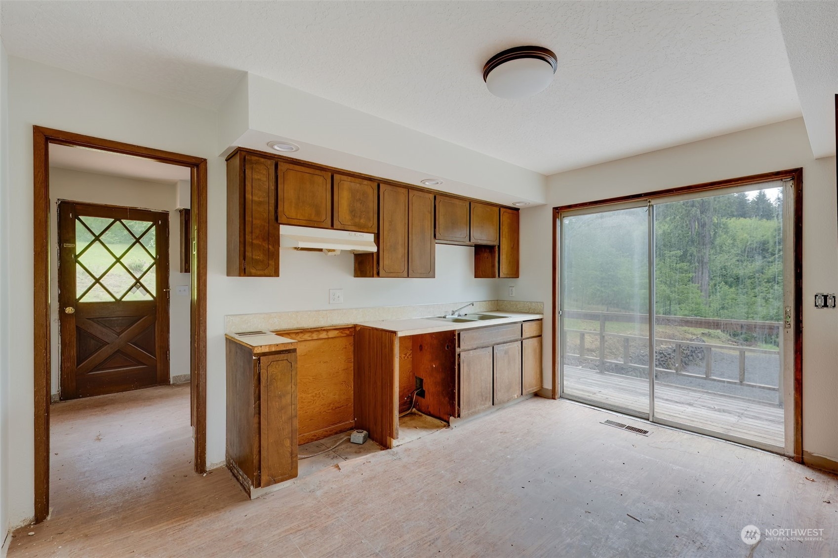 514 Germany Creek Road Longview, WA 98632 - Photo 13 of 40