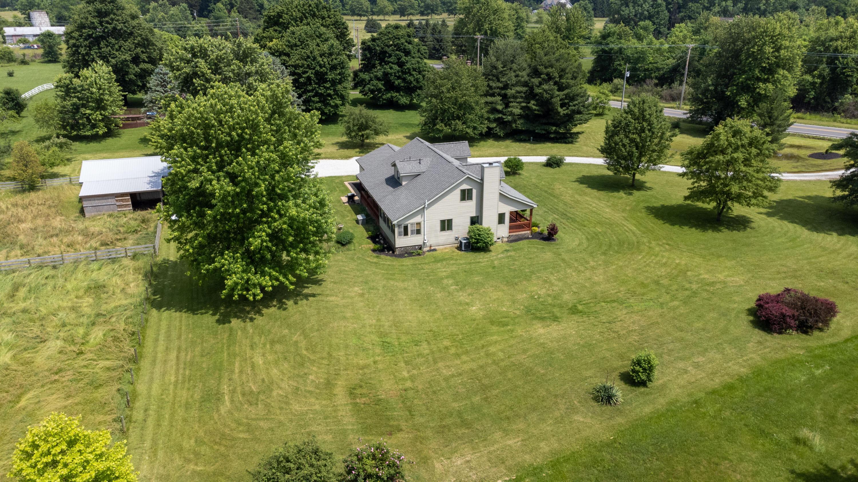 14526 Clark State Road Southwest Pataskala, OH 43062 - Photo 16 of 60 www.ShyreRealty.com