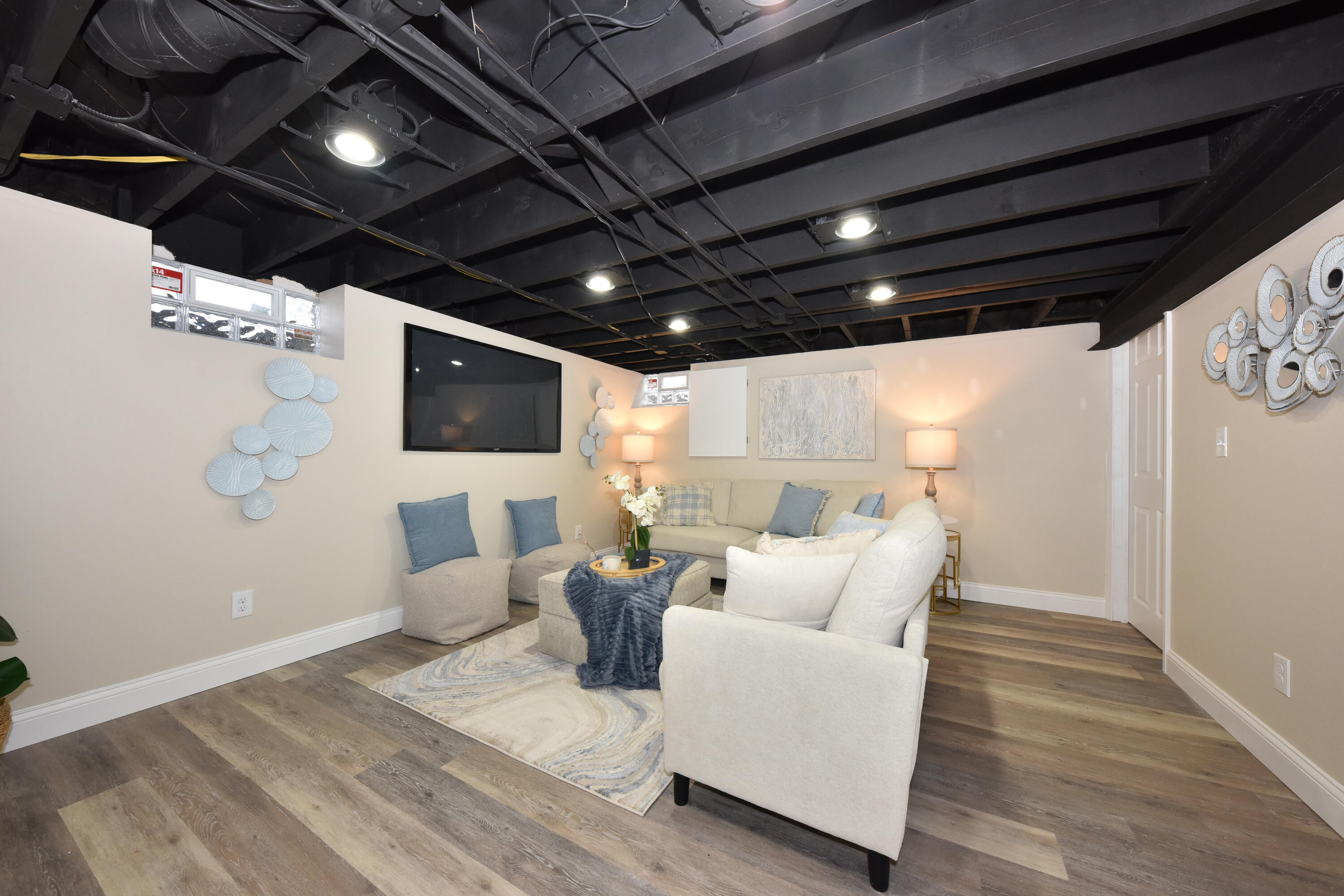 4101 North 70th Street Milwaukee, WI 53216 - Photo 28 of 37 Rec Room