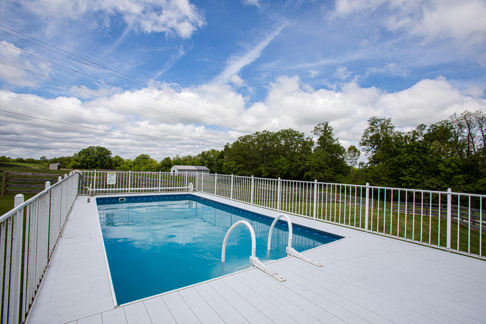 337 Collins Road Paris, KY 40361 - Photo 15 of 96 1F9A4188