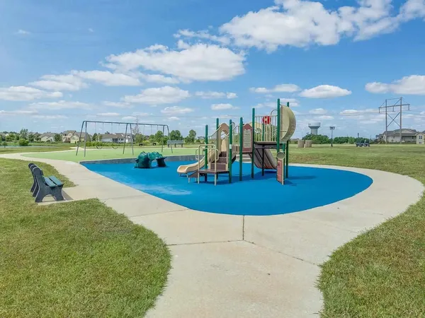 $272,490 | 7689 East Pheasant Ridge Street, Wichita, KS 67226