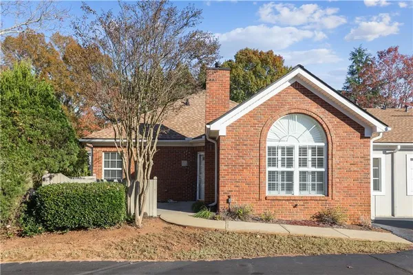 $330,000 | 3712 Vineyards Lake Circle Northwest, Unit U2, Kennesaw, GA 30144