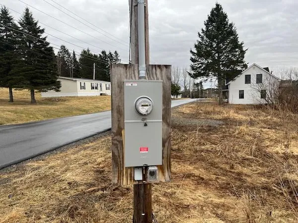 $27,900 | 58 Pondview Street, Limestone, ME 04750