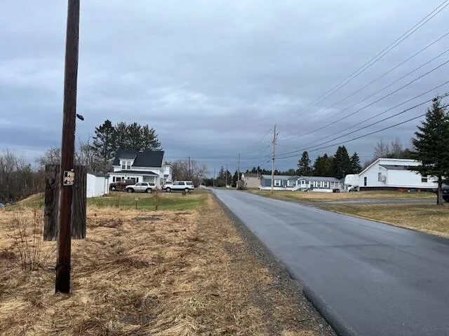 $27,900 | 58 Pondview Street, Limestone, ME 04750