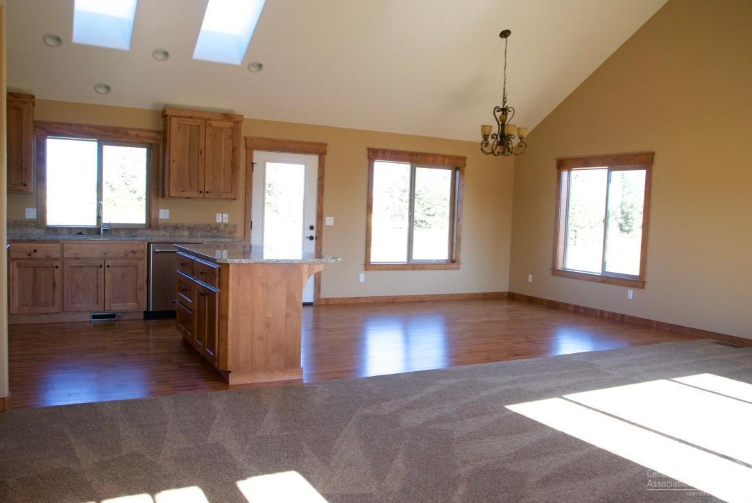 62740 Fremont Road Bend, OR 97701 - Photo 5 of 25 Additional Photo