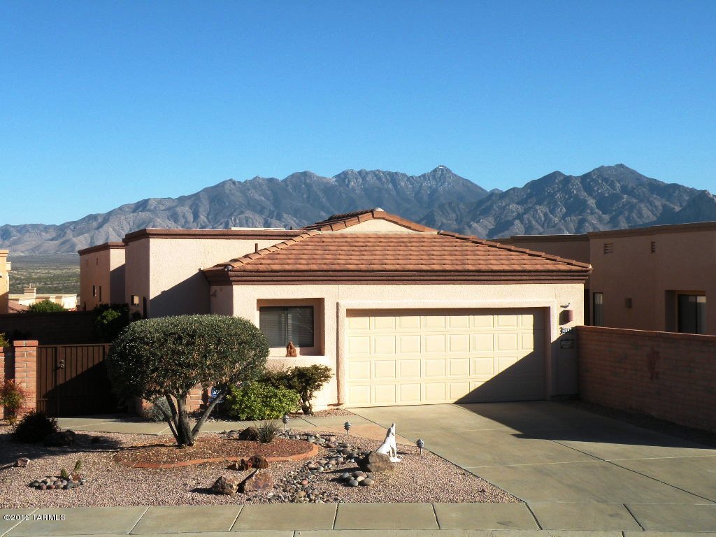 4895 South View Ridge Drive Green Valley, AZ 85622 - Photo 1 of 23