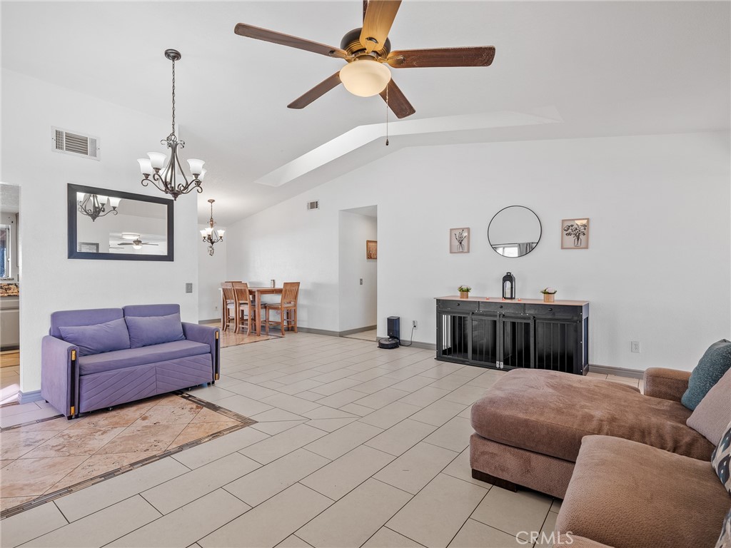 14798 Dos Palmas Road Victorville, CA 92392 - Photo 19 of 55