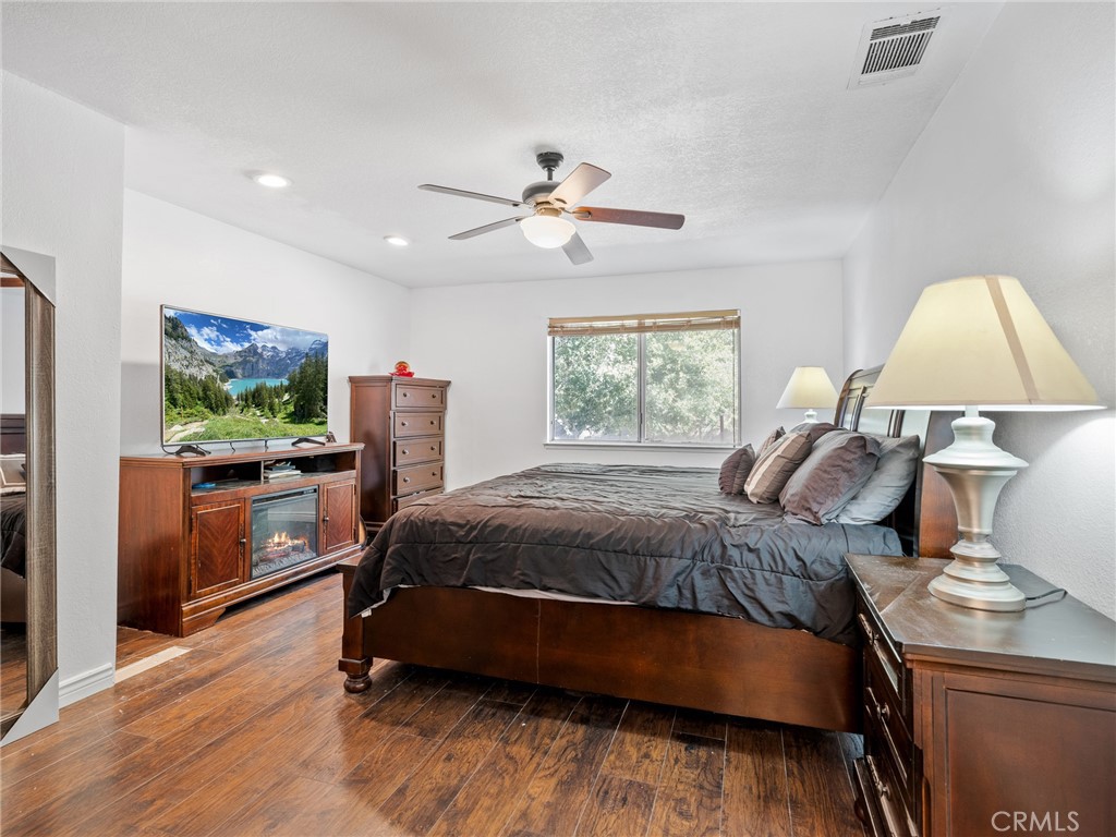 14798 Dos Palmas Road Victorville, CA 92392 - Photo 33 of 55