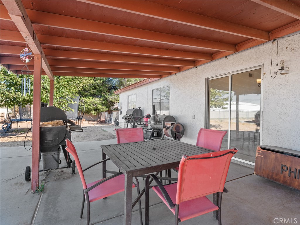 14798 Dos Palmas Road Victorville, CA 92392 - Photo 38 of 55