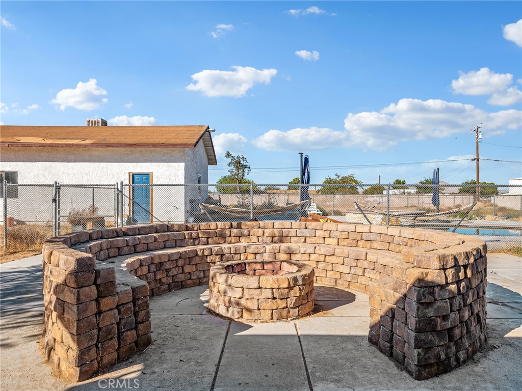 14798 Dos Palmas Road Victorville, CA 92392 - Photo 39 of 55