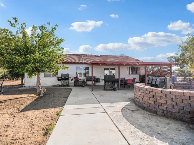 $480,000 | 14798 Dos Palmas Road, Victorville, CA 92392