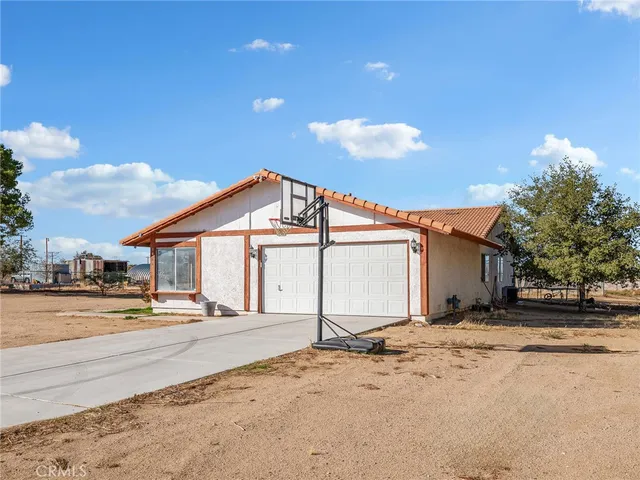 $480,000 | 14798 Dos Palmas Road, Victorville, CA 92392