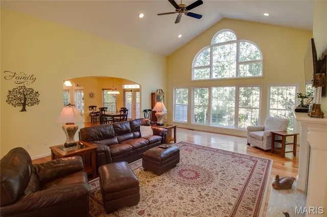 $475,000 | 1200 White Oak Trail, Godfrey, IL 62035