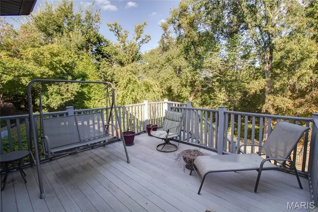 $475,000 | 1200 White Oak Trail, Godfrey, IL 62035