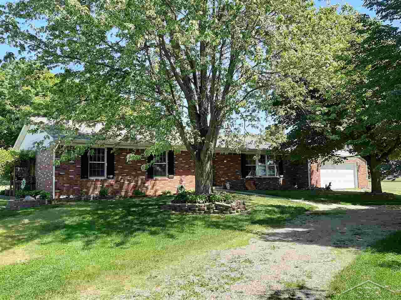 19843 Stuart Road Chesaning, MI 48616 - Photo 1 of 34 All Brick