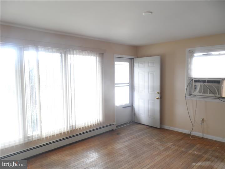 3565 Penn Avenue Sinking Spring, PA 19608 - Photo 3 of 8 Gallery Image 3