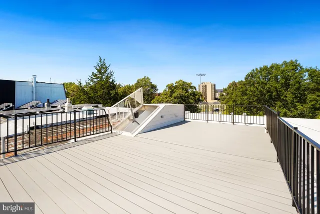 a park view with a outdoor space