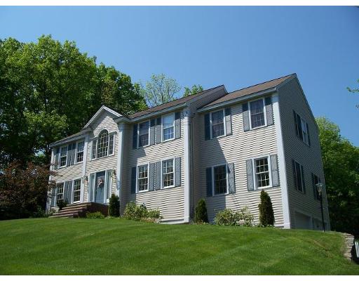 132 Wildwood Road Andover, MA 01810 - Photo 1 of 11 Gallery Image 1