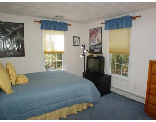 132 Wildwood Road Andover, MA 01810 - Photo 7 of 11 Gallery Image 7