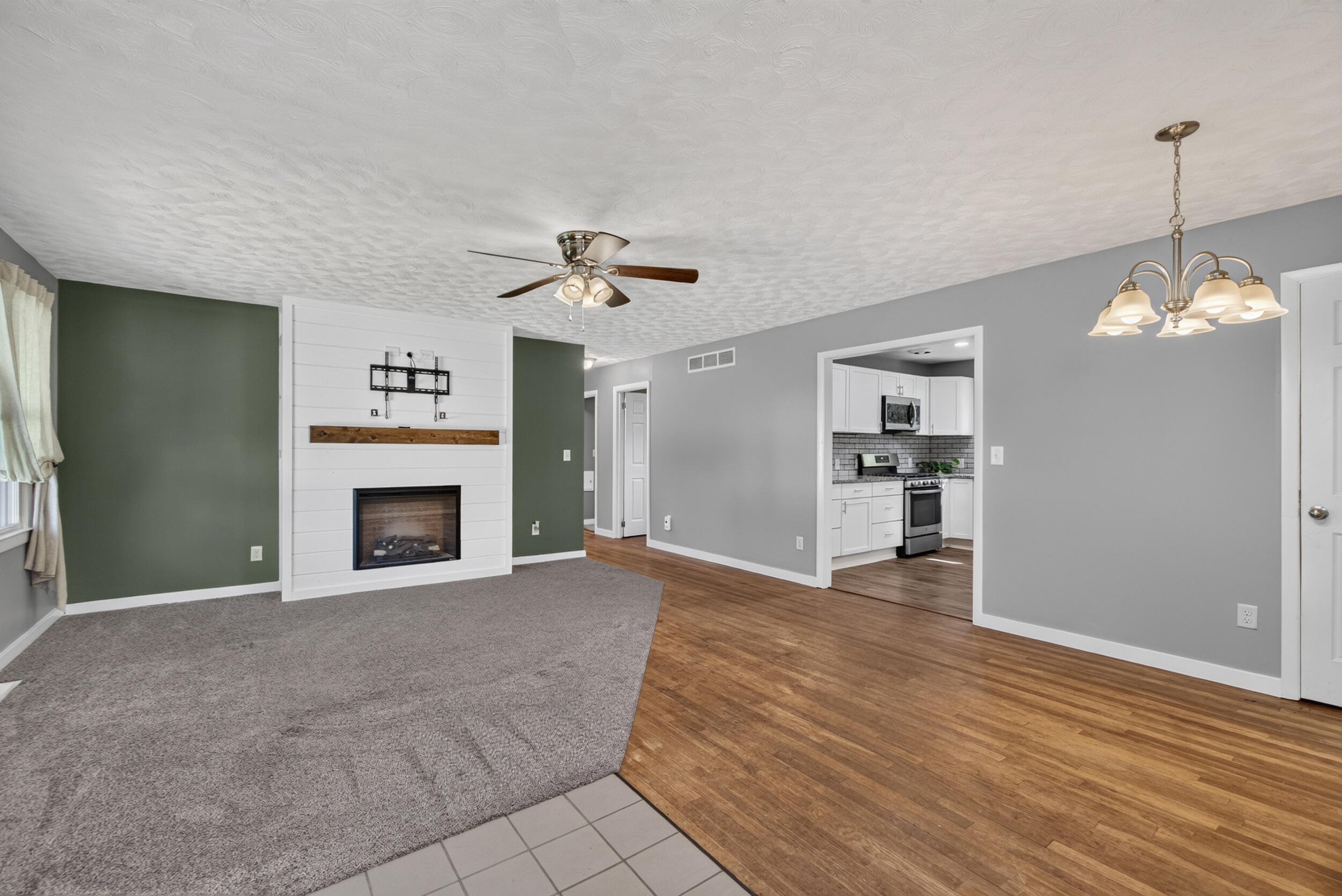 1525 Devonshire Road Jackson, MI 49203 - Photo 5 of 50 10_1525 devonshire rd jackson - 00012