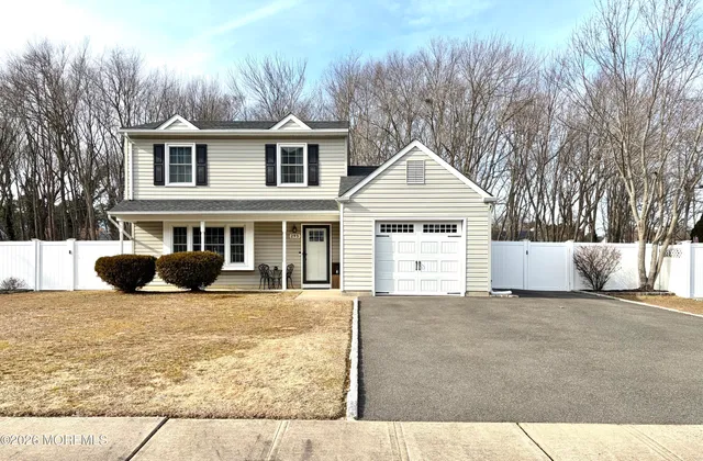 $539,999 | 295 Flaam Street, Toms River, NJ 08753