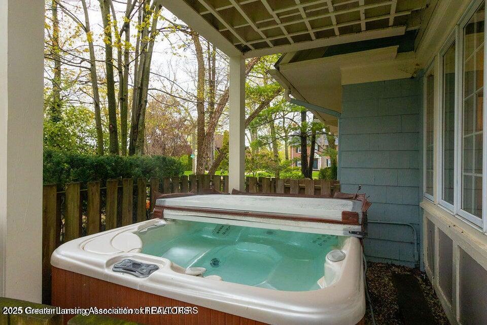 620 Ardson Road East Lansing, MI 48823 - Photo 92 of 95 92