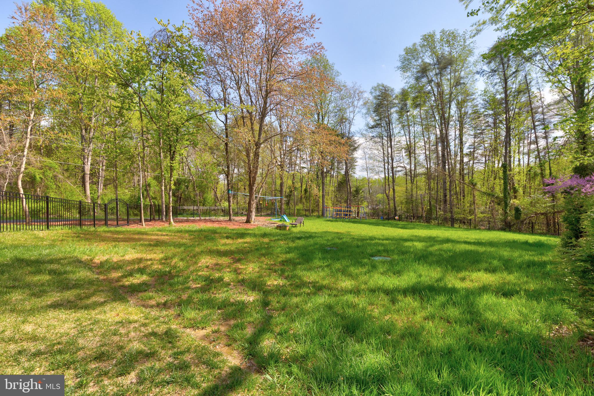 12329 Purcell Road Manassas, VA 20112 - Photo 11 of 71 Backyard