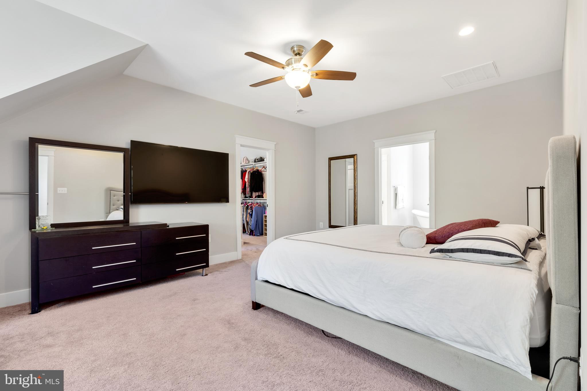 12329 Purcell Road Manassas, VA 20112 - Photo 44 of 71 Upper Level Primary Bedroom