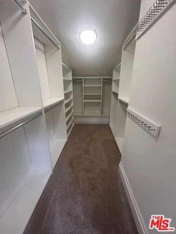 a view of entryway and stairs