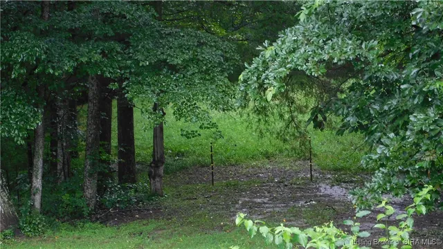 $325,000 | 4882 North Coon Hunter Road, Campbellsburg, IN 47108