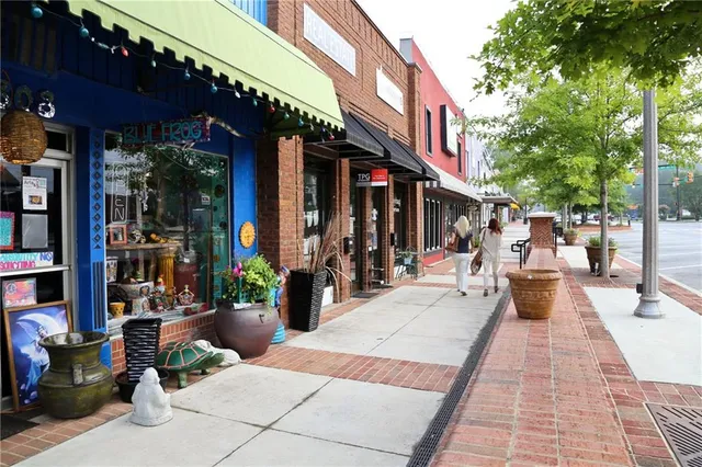 $399,000 | 219 Orchards Circle, Woodstock, GA 30188