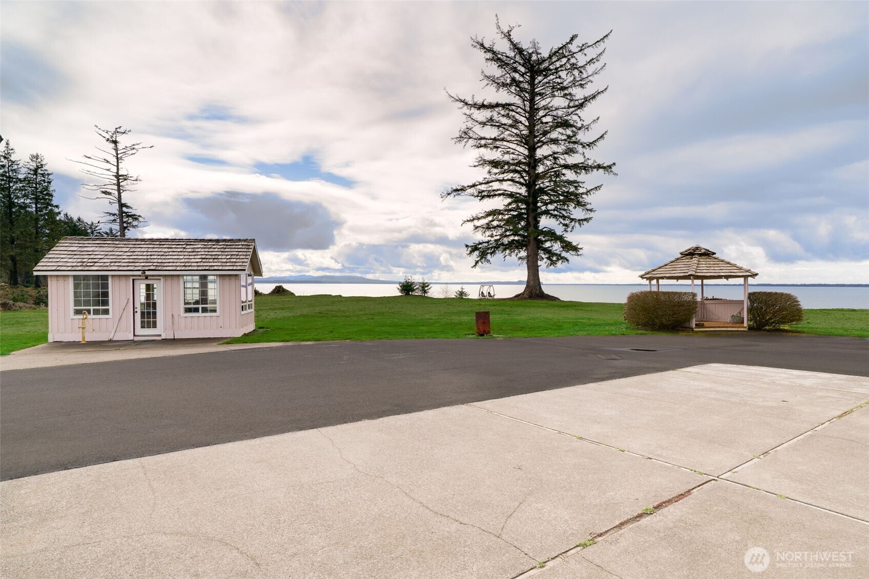 161 Bay Center Road South Bend, WA 98586 - Photo 12 of 39 Gallery Image 12