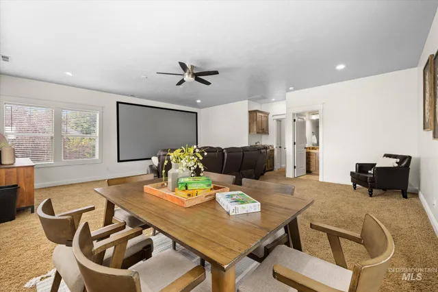 $2,390,000 | 226 East Riversedge Drive, Eagle, ID 83616