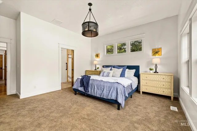 $2,390,000 | 226 East Riversedge Drive, Eagle, ID 83616