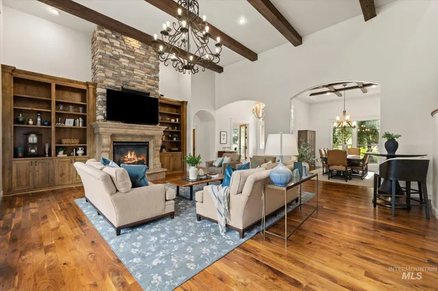 $2,390,000 | 226 East Riversedge Drive, Eagle, ID 83616