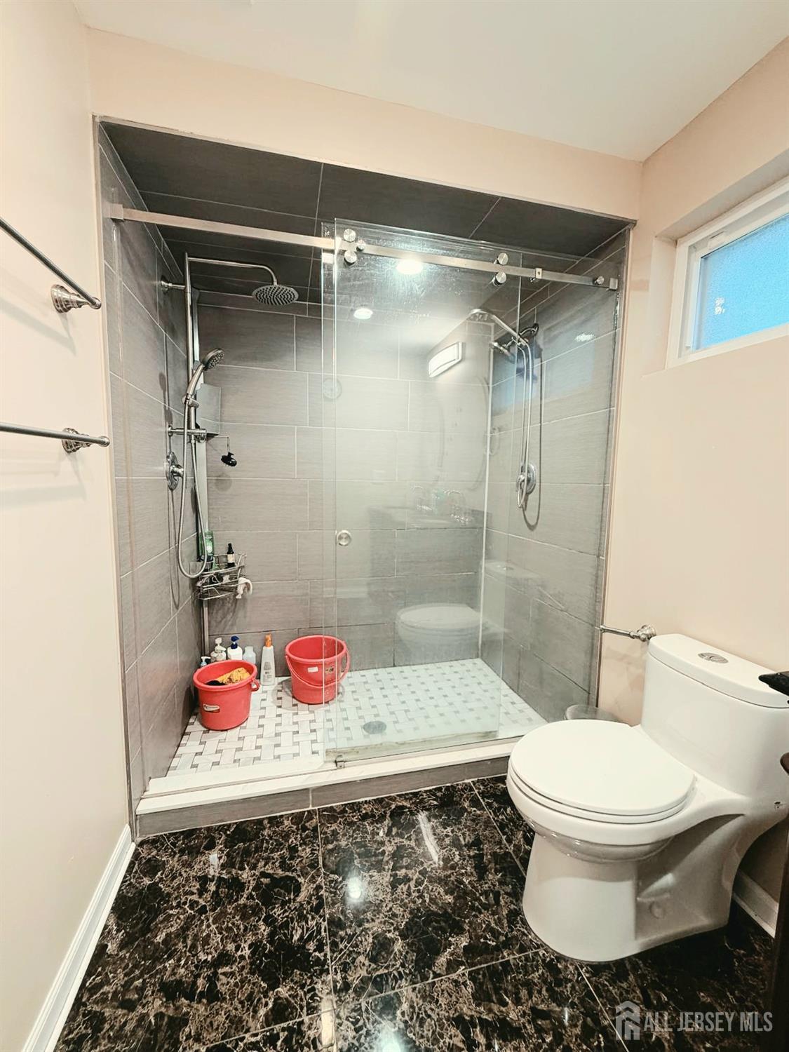 35 Clark Avenue Edison, NJ 08817 - Photo 22 of 35
