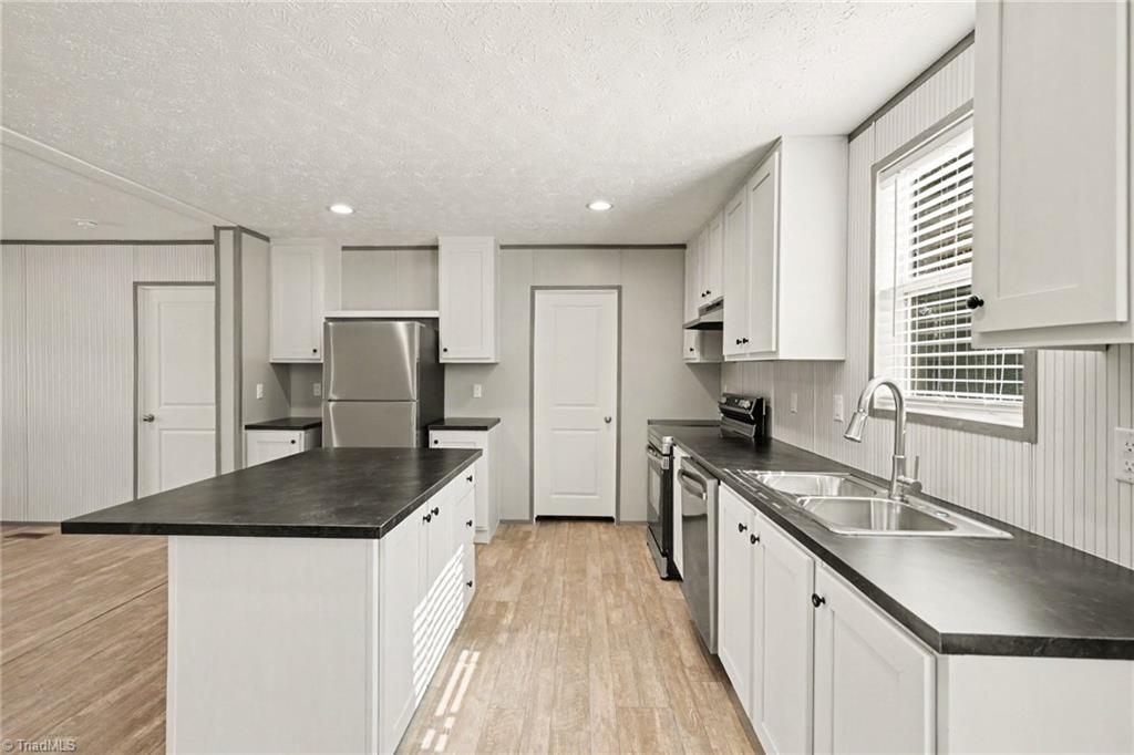540 Cecil Road Lexington, NC 27295 - Photo 13 of 25