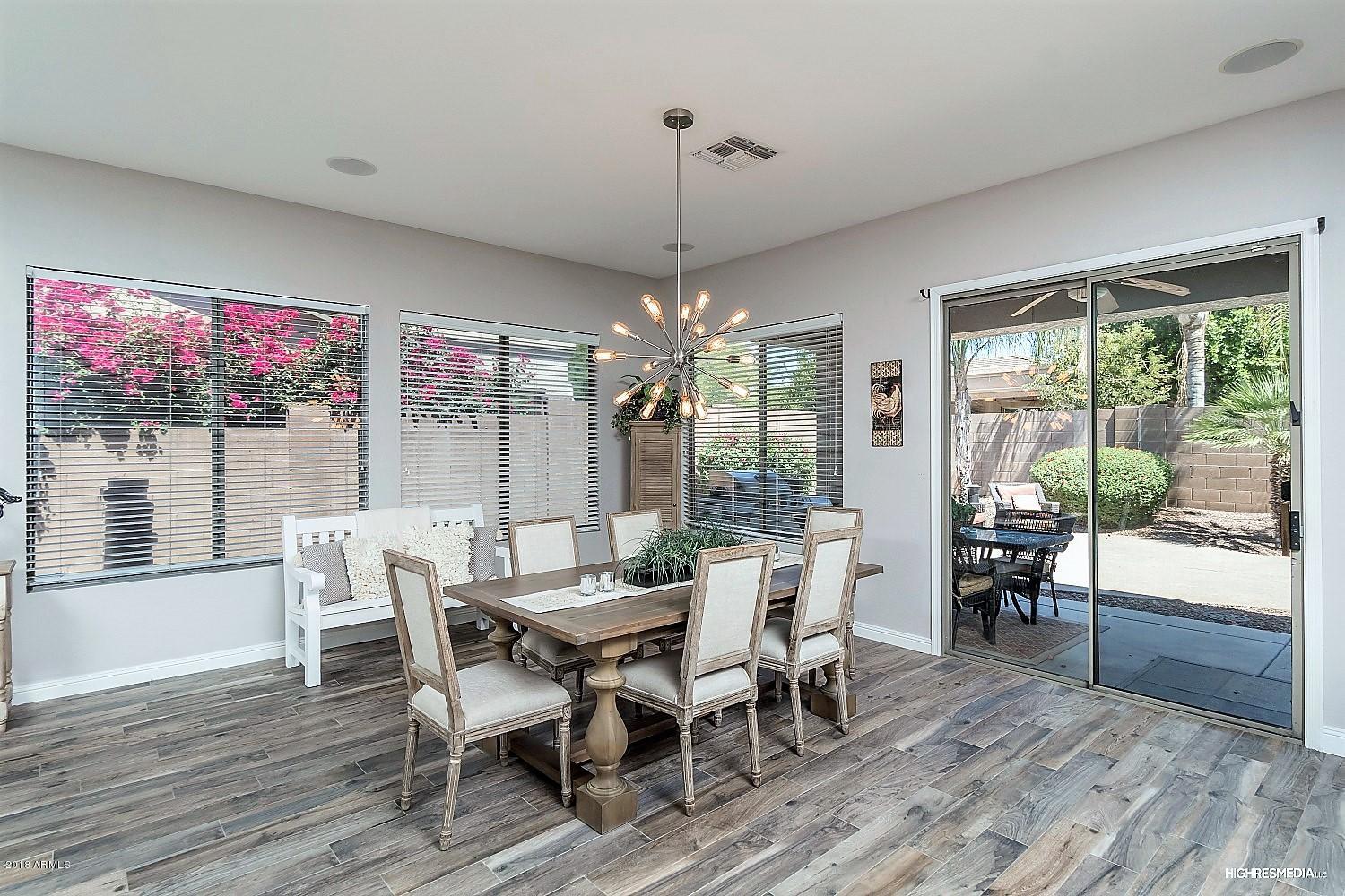4702 East Decatur Street Mesa, AZ 85205 - Photo 10 of 26 Gorgeous Dining Space