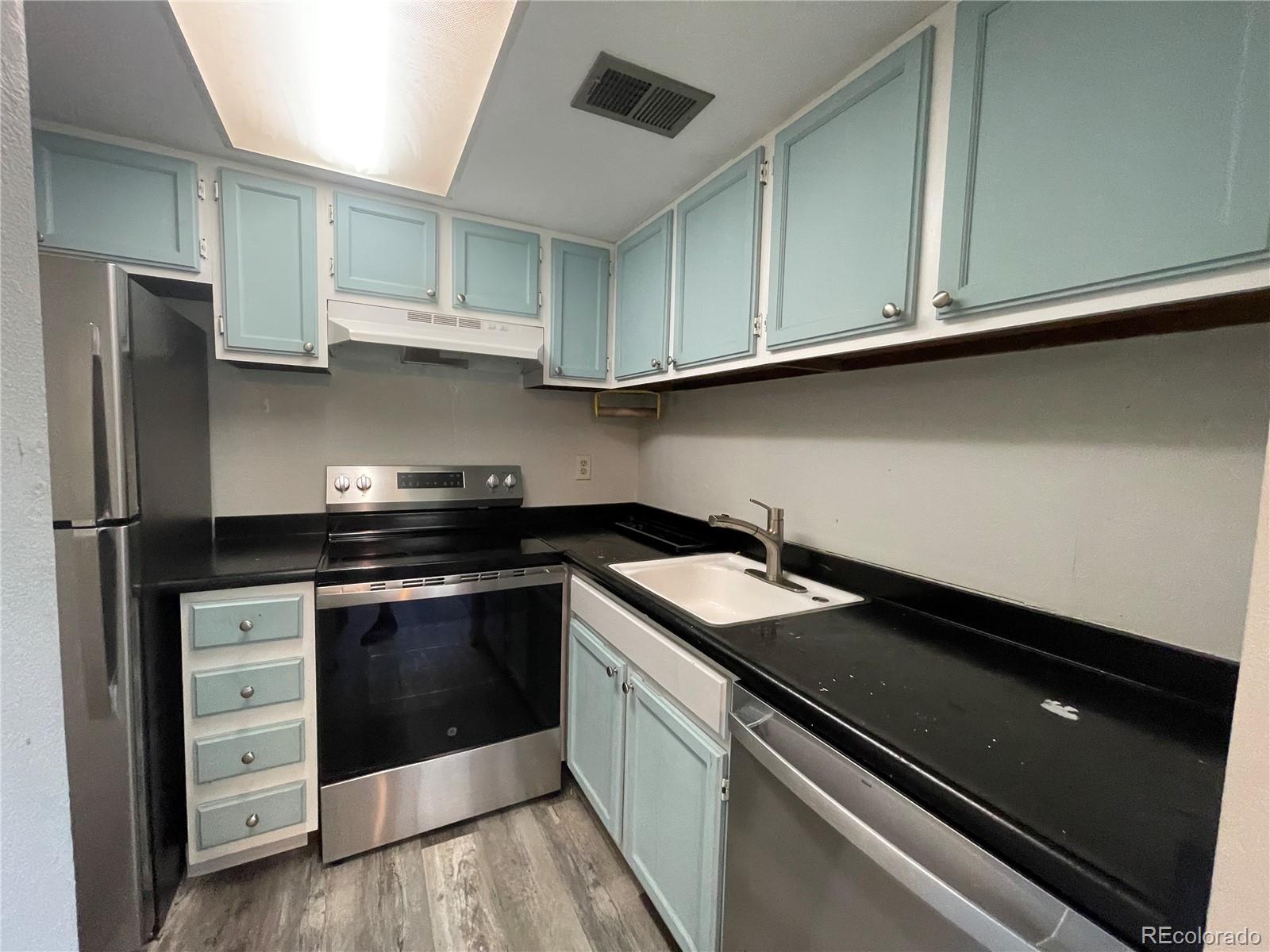 1225 South Oneida Street, Unit 226 Denver, CO 80224 - Photo 9 of 23