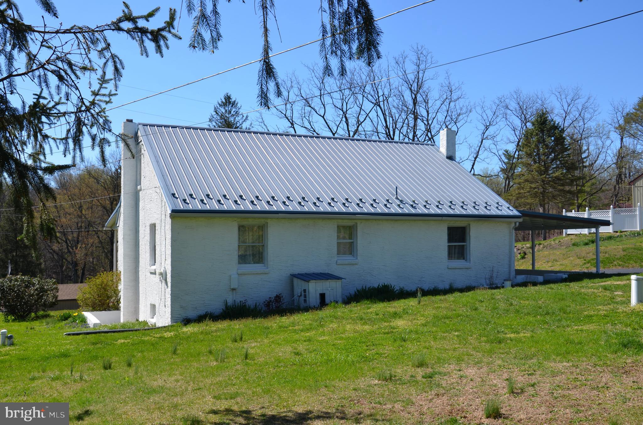 28 Seidel Road Reading, PA 19606 - Photo 5 of 18