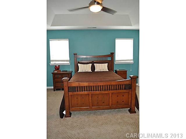 5036 Prosperity Ridge Road, Unit 5036 Charlotte, NC 28269 - Photo 14 of 16 Gallery Image 14