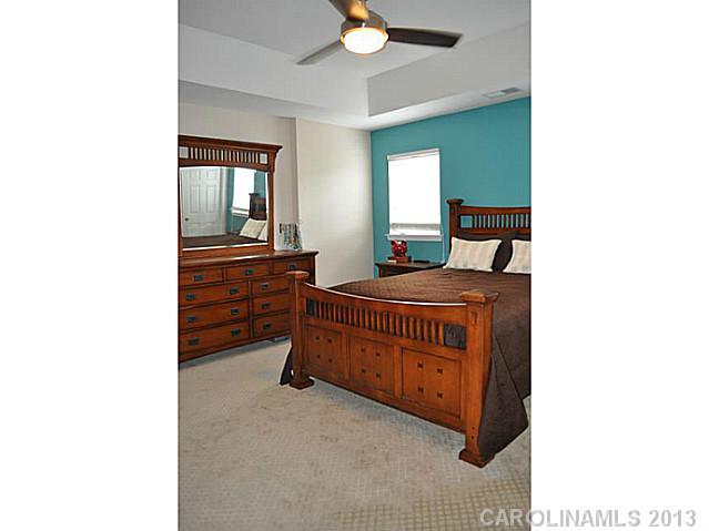 5036 Prosperity Ridge Road, Unit 5036 Charlotte, NC 28269 - Photo 15 of 16 Gallery Image 15