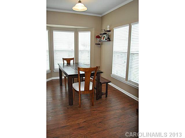 5036 Prosperity Ridge Road, Unit 5036 Charlotte, NC 28269 - Photo 3 of 16 Gallery Image 3